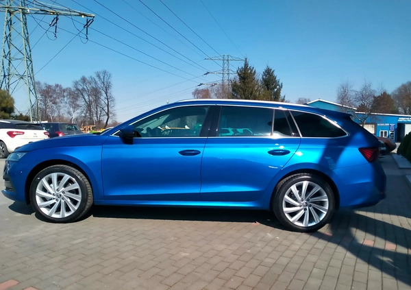 Skoda Octavia cena 109500 przebieg: 55000, rok produkcji 2022 z Skawina małe 191
